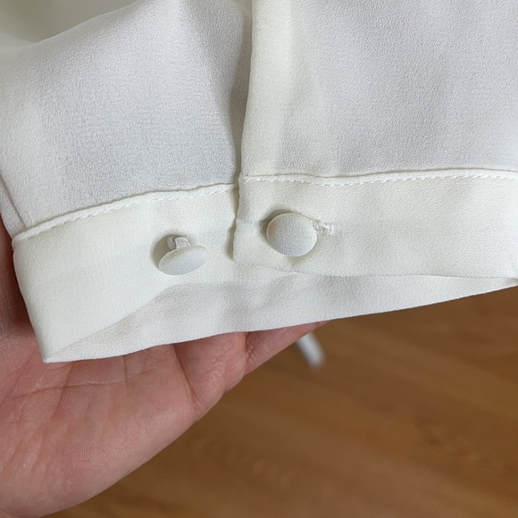 TORRID•BLOUSE - Picture 11 of 14